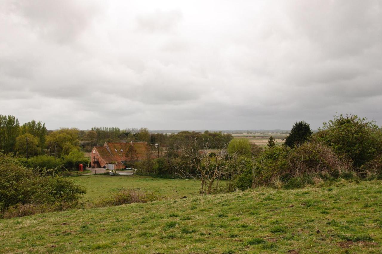 Camps Heath Barn Villa Lowestoft Exteriör bild